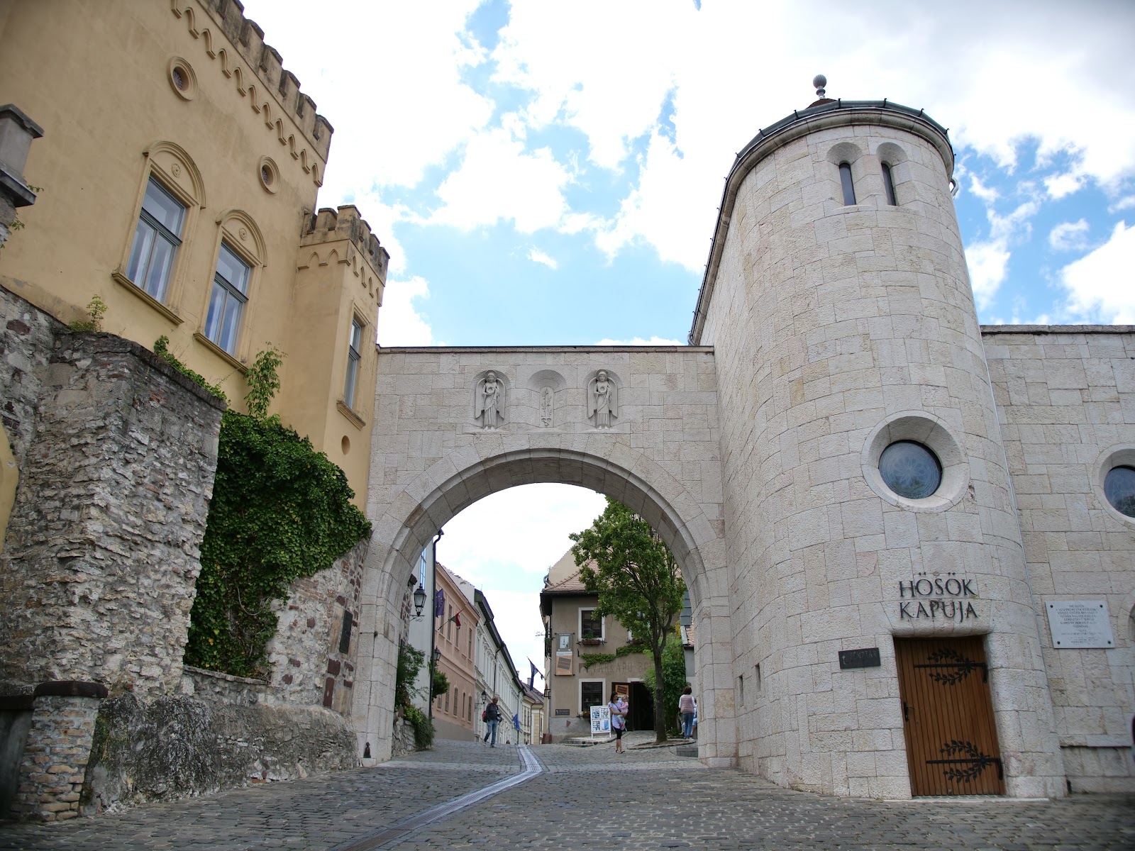 Ernő, az őr