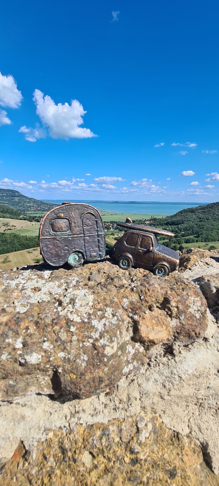 Lakókocsi, szörf, Balaton